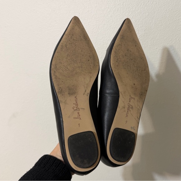 Sam Edelman Black Flats - Picture 2 of 4